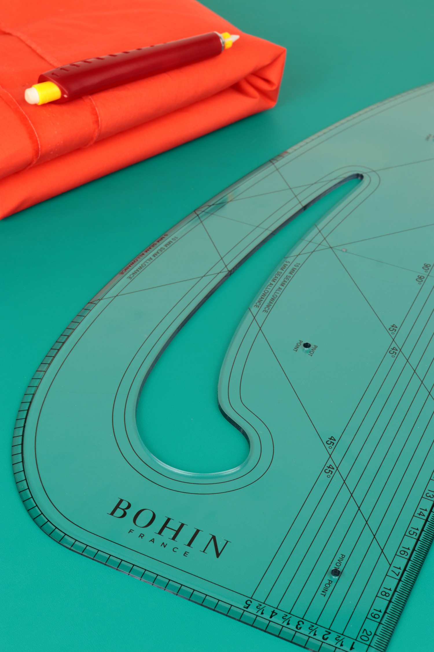 CURVED RULER-PATTERN MAKER Acrylic-Blister