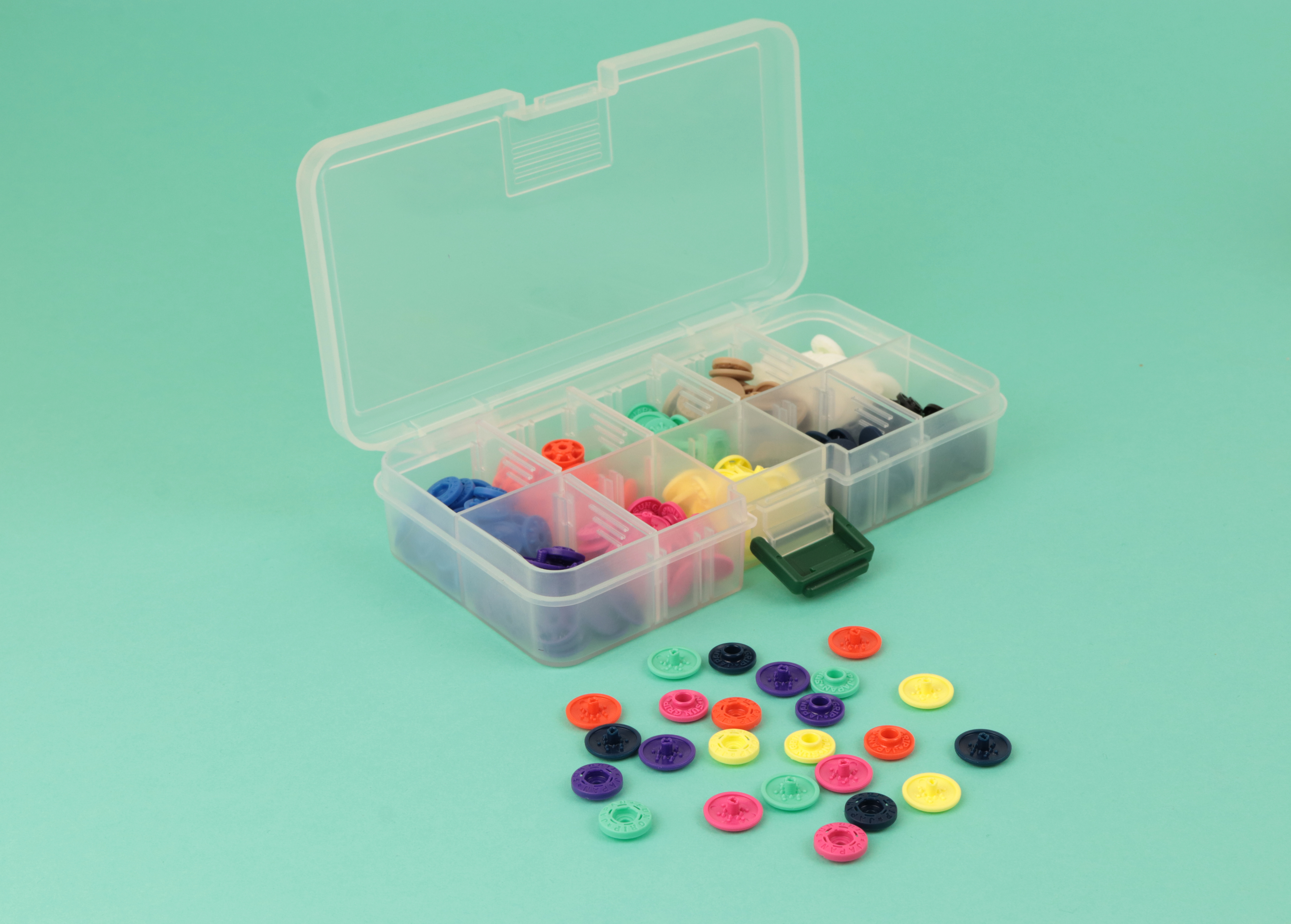 "FINGER SNAP" BUTTON 13mm 1/2"-BOX OF 80 assorted