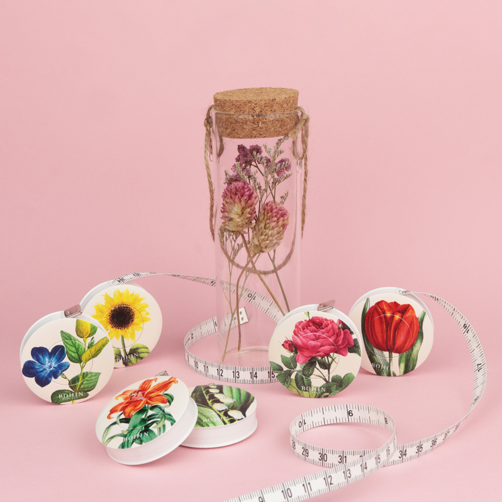 Automatic tape measure Botanical collection