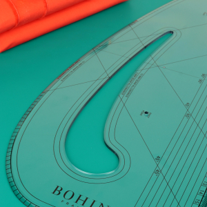 CURVED RULER-PATTERN MAKER Acrylic-Blister