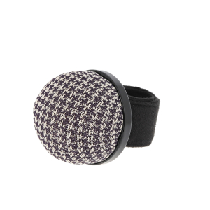 Velvet pincushion "Houndstooth"