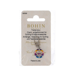 Charm embellishment for quilting & totes accessories