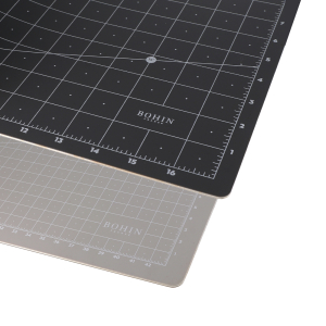 CUTTING MAT BOHIN - 45 x 30 cm
