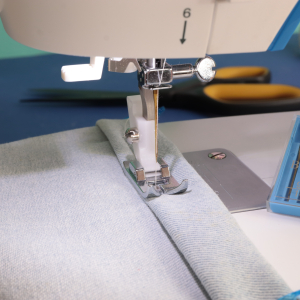 Machine needles - "specials" flat shank AM705 H/130